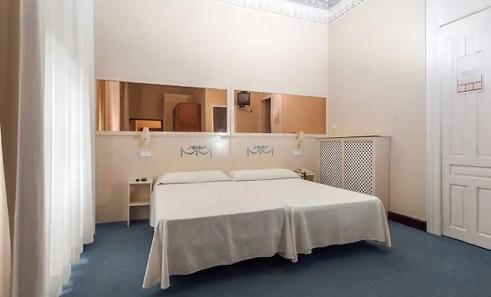 Hotel Ramona